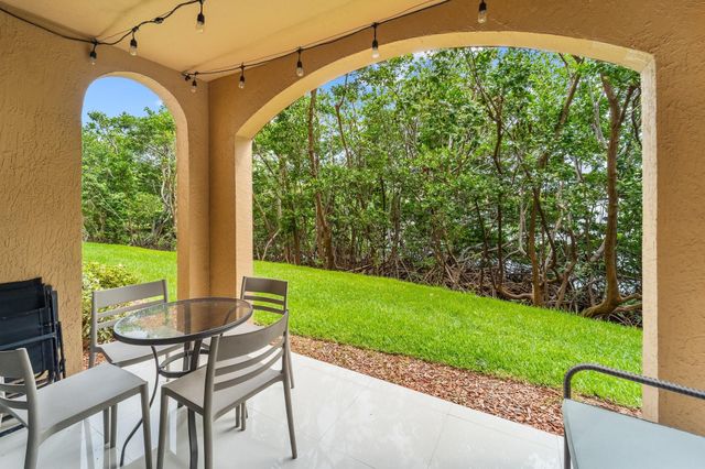 19999 E Country Club Drive 1108, Aventura, FL 33180