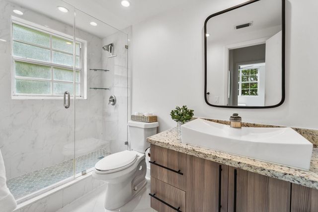 19999 E Country Club Drive 1108, Aventura, FL 33180