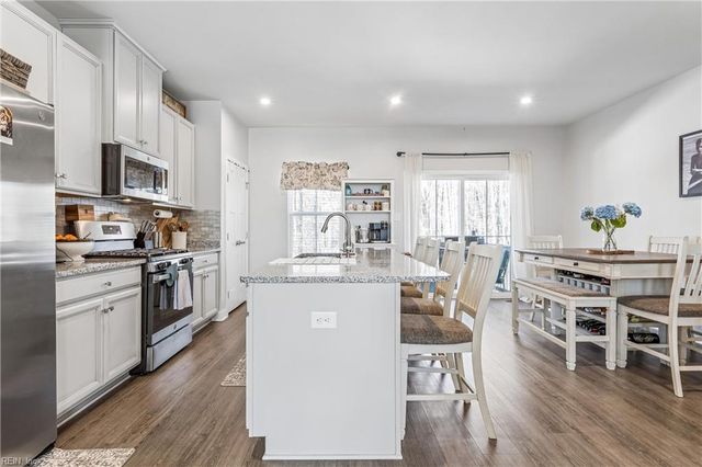 137 Fishermans WAY, Poquoson, VA 23662