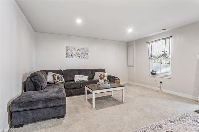 137 Fishermans WAY, Poquoson, VA 23662