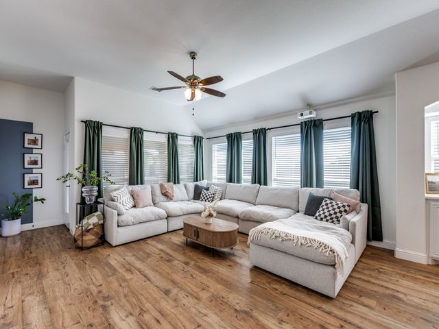 1337 Arrowwood Drive, Aubrey, TX 76227