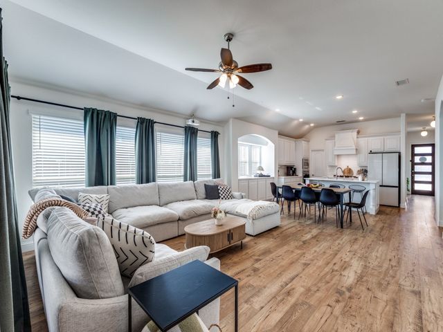 1337 Arrowwood Drive, Aubrey, TX 76227