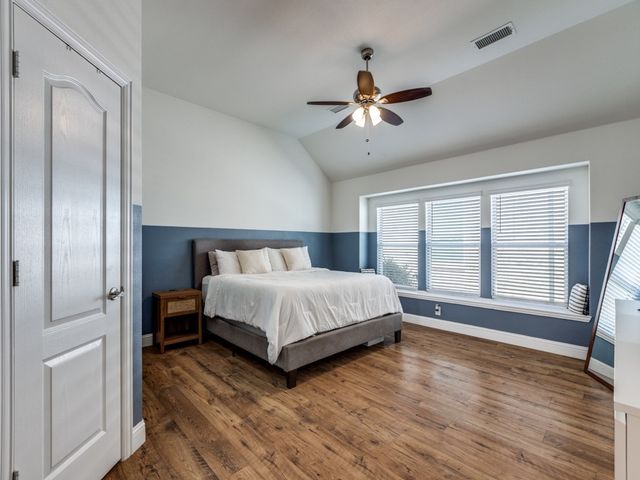 1337 Arrowwood Drive, Aubrey, TX 76227