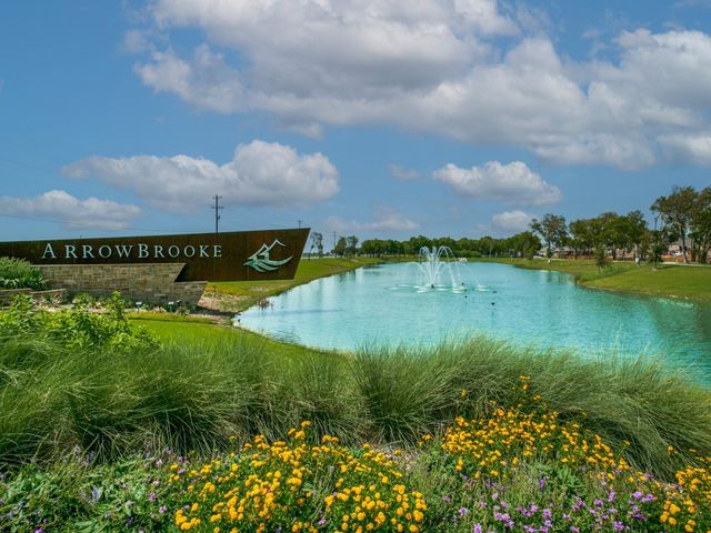 1337 Arrowwood Drive, Aubrey, TX 76227