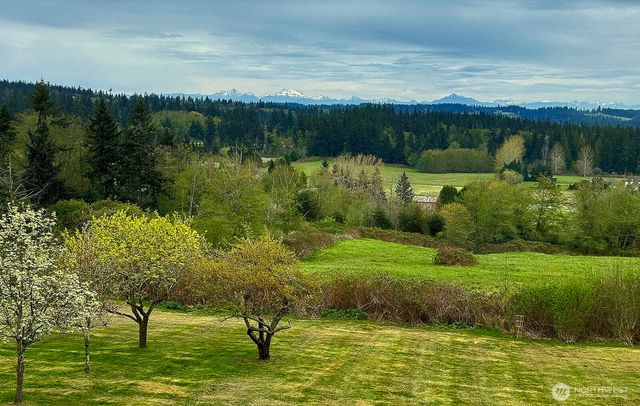 1864 Scenic Avenue, Freeland, WA 98249