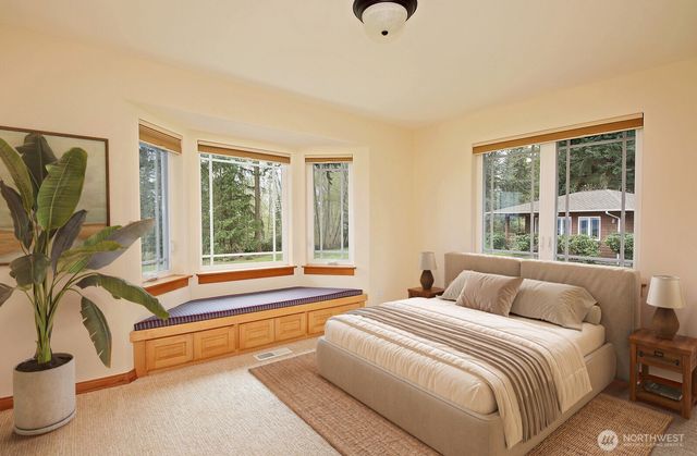 1864 Scenic Avenue, Freeland, WA 98249