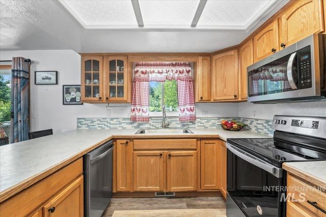 775 Terrell Drive, Mountain Home, ID 83647