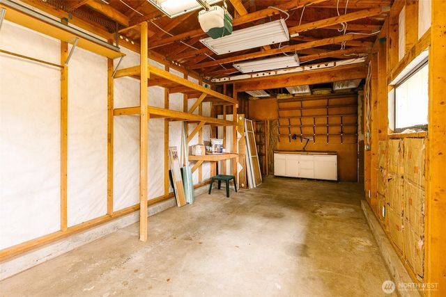 22120 Sea Vista NE, Poulsbo, WA 98370