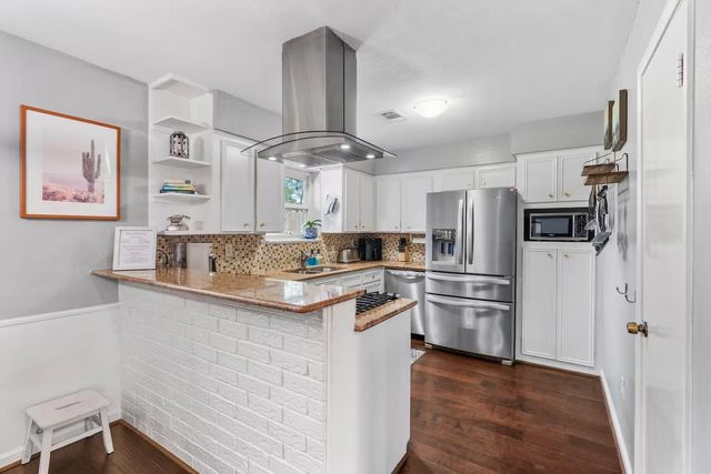 5818 Verdome Lane, Houston, TX 77092