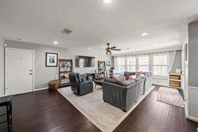 5818 Verdome Lane, Houston, TX 77092