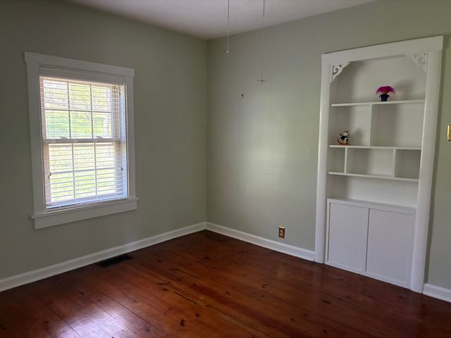 128 Cherry Road, Berea, KY 40403