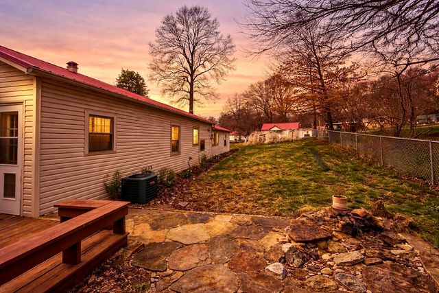 128 Cherry Road, Berea, KY 40403