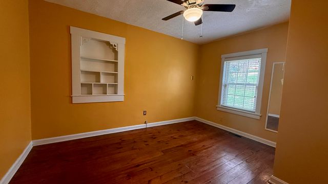 128 Cherry Road, Berea, KY 40403