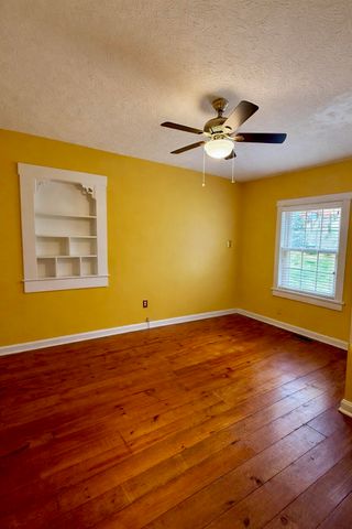 128 Cherry Road, Berea, KY 40403