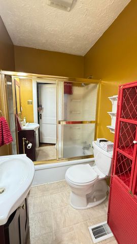 128 Cherry Road, Berea, KY 40403