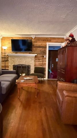 128 Cherry Road, Berea, KY 40403