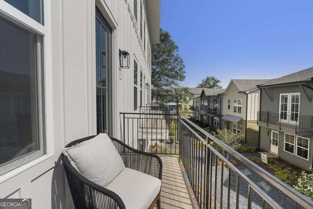 498 Burroughs Street SE 323, Atlanta, GA 30315