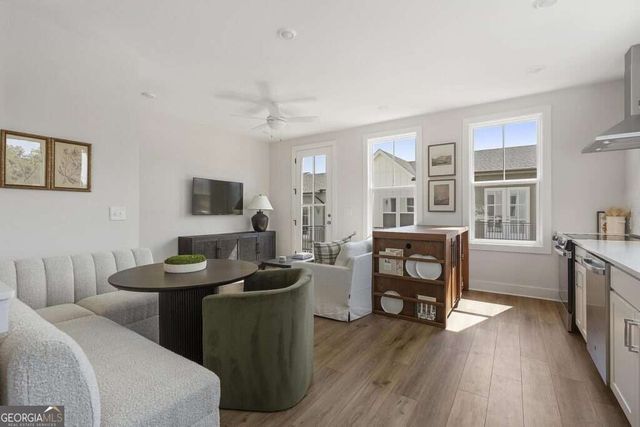 498 Burroughs Street SE 323, Atlanta, GA 30315