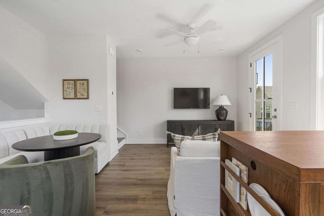 498 Burroughs Street SE 323, Atlanta, GA 30315
