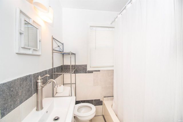 314 E Michigan Street, Lagrange, IN 46761