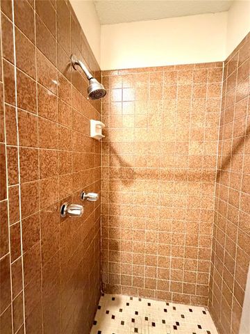 10325 Exter Avenue, Yukon, OK 73099