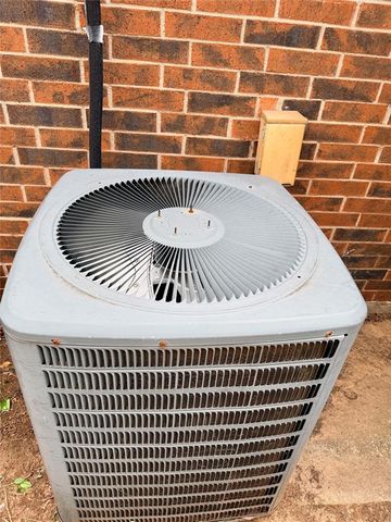 10325 Exter Avenue, Yukon, OK 73099