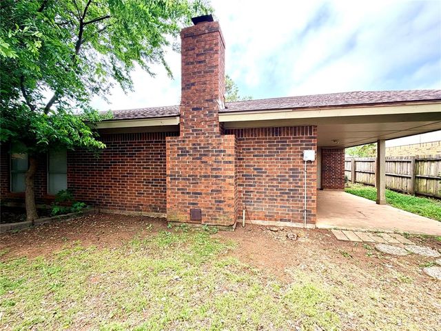 10325 Exter Avenue, Yukon, OK 73099