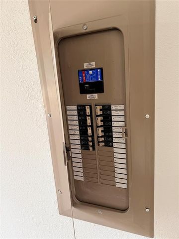 10325 Exter Avenue, Yukon, OK 73099