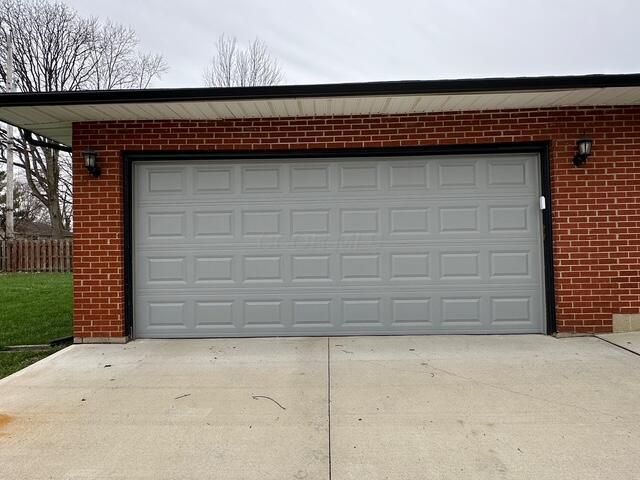 6137 AMBLESIDE Drive, Columbus, OH 43229