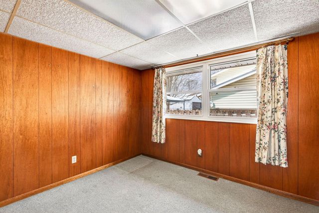 6137 AMBLESIDE Drive, Columbus, OH 43229