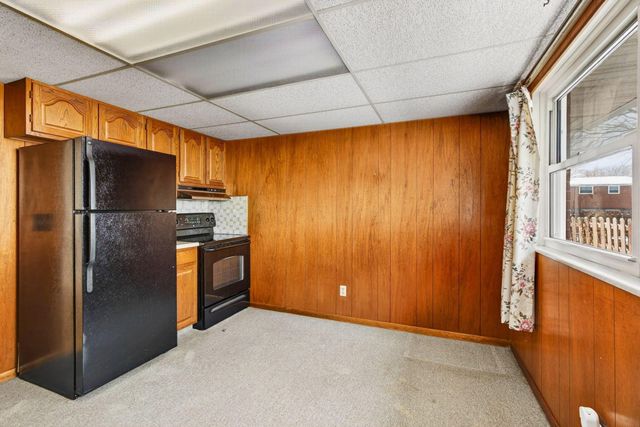 6137 AMBLESIDE Drive, Columbus, OH 43229