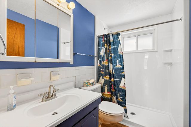 6137 AMBLESIDE Drive, Columbus, OH 43229