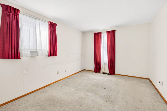 6137 AMBLESIDE Drive, Columbus, OH 43229