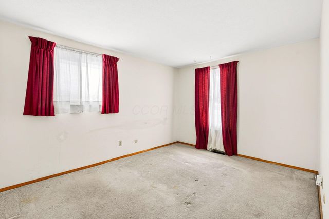 6137 AMBLESIDE Drive, Columbus, OH 43229