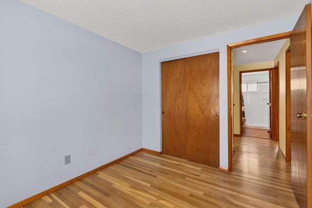 6137 AMBLESIDE Drive, Columbus, OH 43229