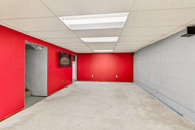 6137 AMBLESIDE Drive, Columbus, OH 43229