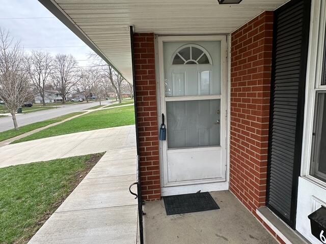 6137 AMBLESIDE Drive, Columbus, OH 43229