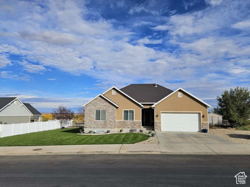 312 S PARK PLACE DR, Roosevelt, UT 84066