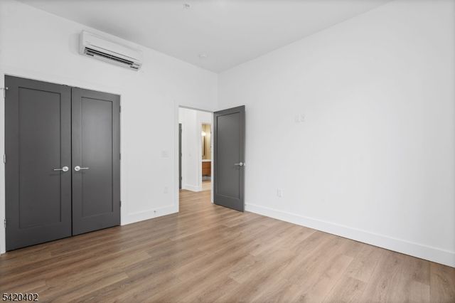 21 Lincoln Park 203, Newark City, NJ 07102