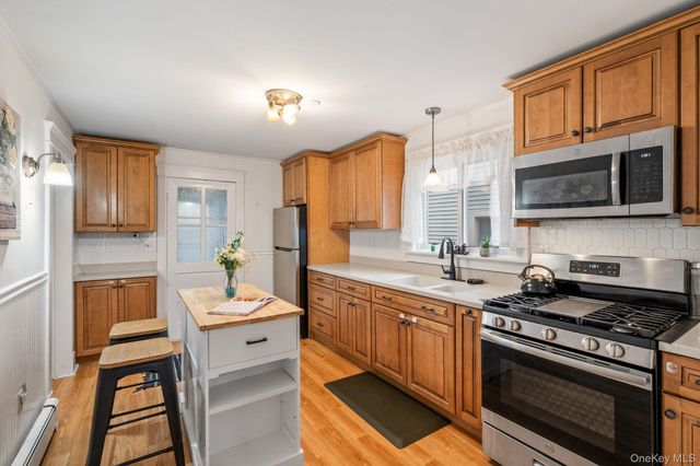 41 W Chester Street, Kingston, NY 12401