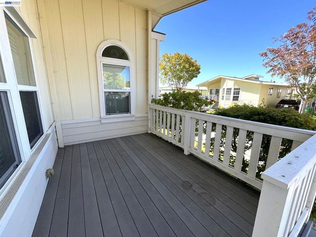 209 Santa Susana, San Leandro, CA 94579