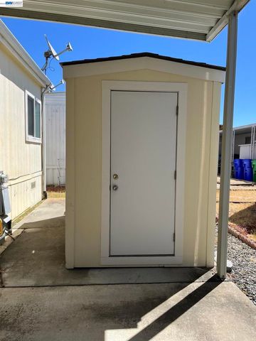 209 Santa Susana, San Leandro, CA 94579