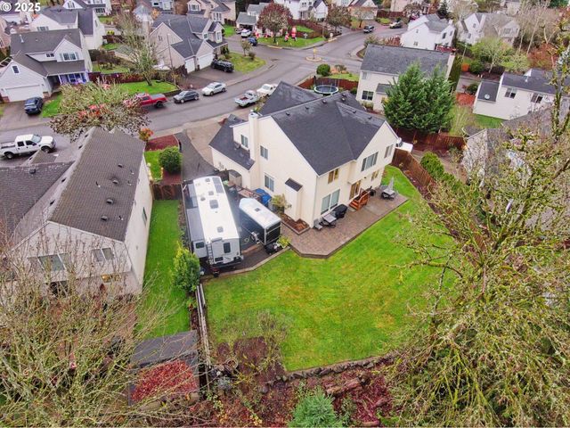 58812 EVERGREEN Loop, St Helens, OR 97051