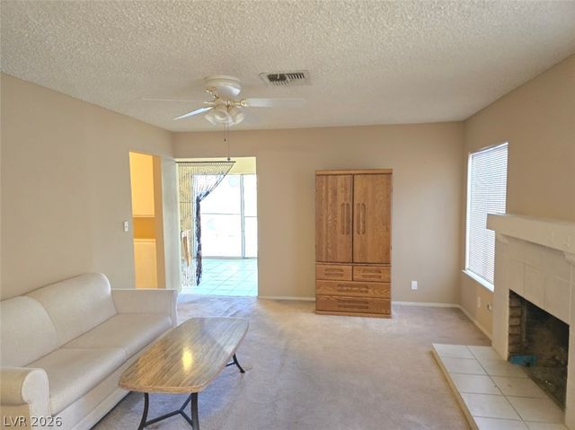 6676 Fredonia Drive, Las Vegas, NV 89108