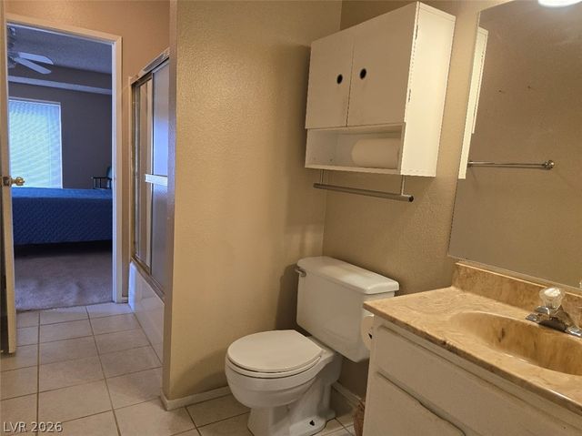 6676 Fredonia Drive, Las Vegas, NV 89108