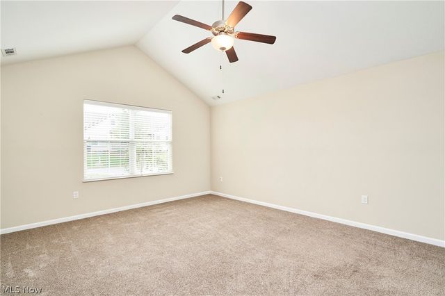 1915 Woods Drive, Streetsboro, OH 44241