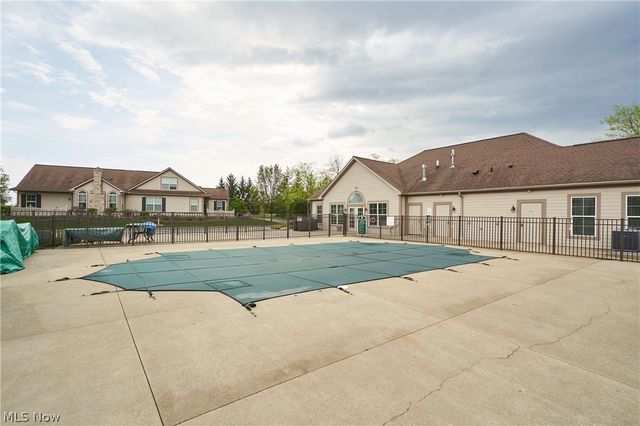 1915 Woods Drive, Streetsboro, OH 44241