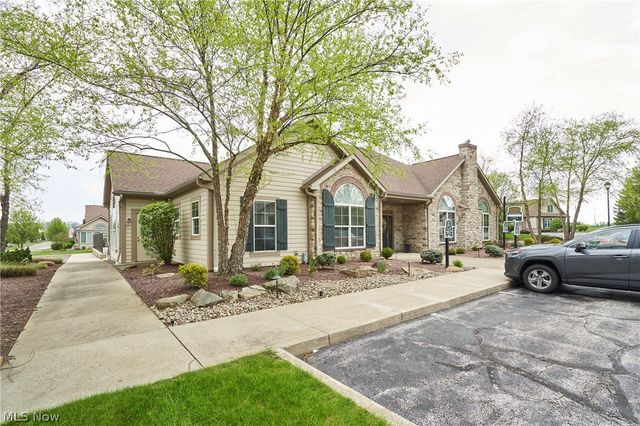 1915 Woods Drive, Streetsboro, OH 44241