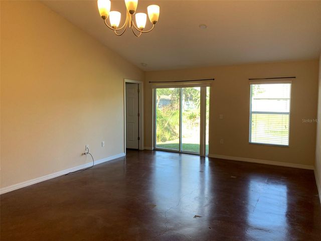 700 DAKOTA AVENUE, St Cloud, FL 34769