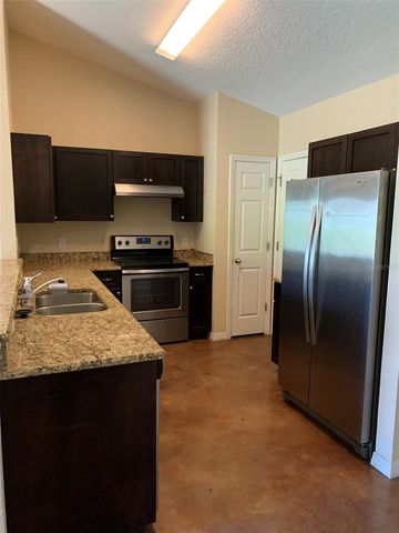 700 DAKOTA AVENUE, St Cloud, FL 34769